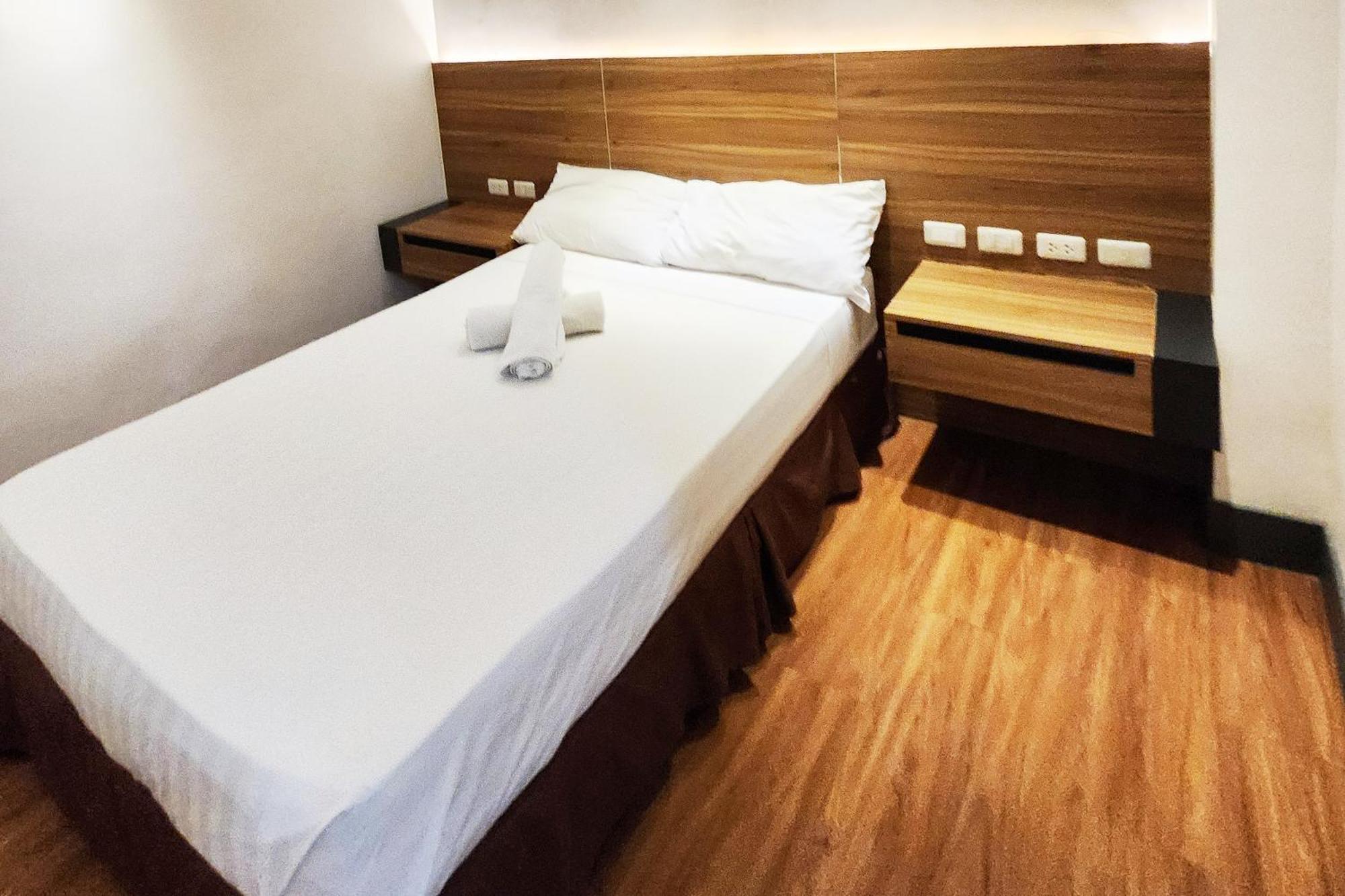 Boulevard Pension Hotel Cebu Dış mekan fotoğraf